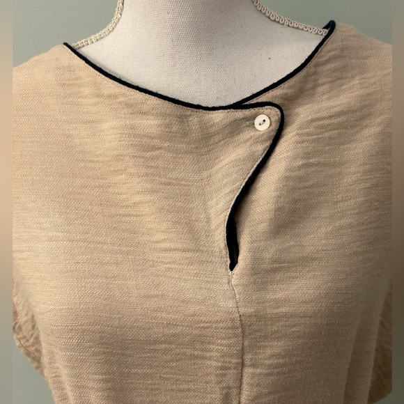 Pepaloves Sleeveless Button-Up Back Latifa Dress - Picture 2 of 12